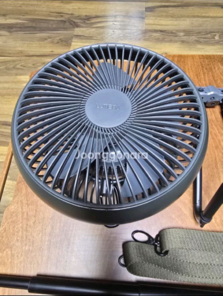 루메나 FAN BOOST 무선 써큘레이터 + CT1 삼각대 풀세트 입니다 이미지