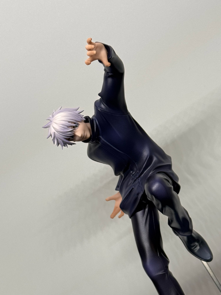 메가하우스 고죠 사토루 스케일 피규어--1