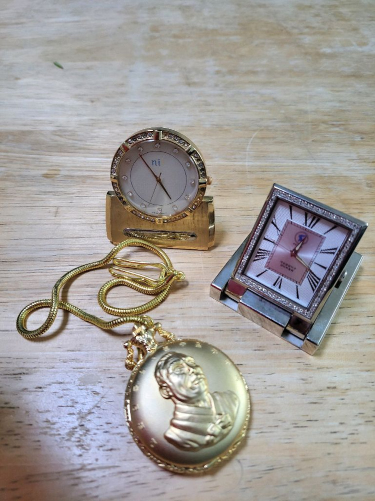 백벞김구 선생 회중시계, 국정원,개성공단기념 탁상시계 이미지