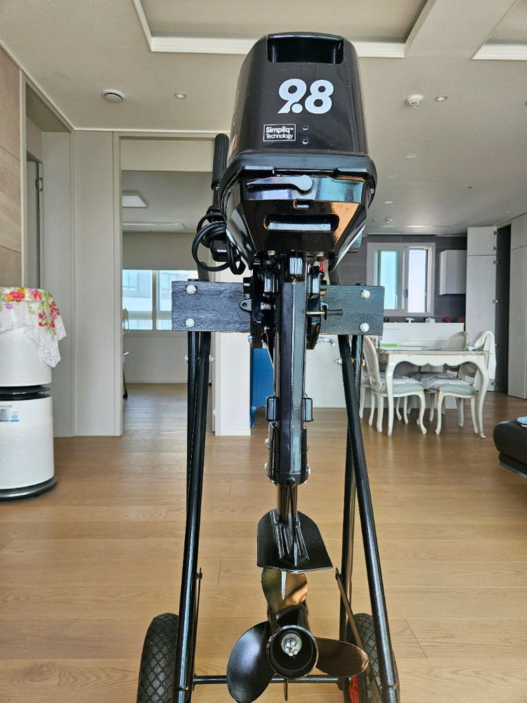 도하츠 9.8마력 선외기 전동시동식 이미지