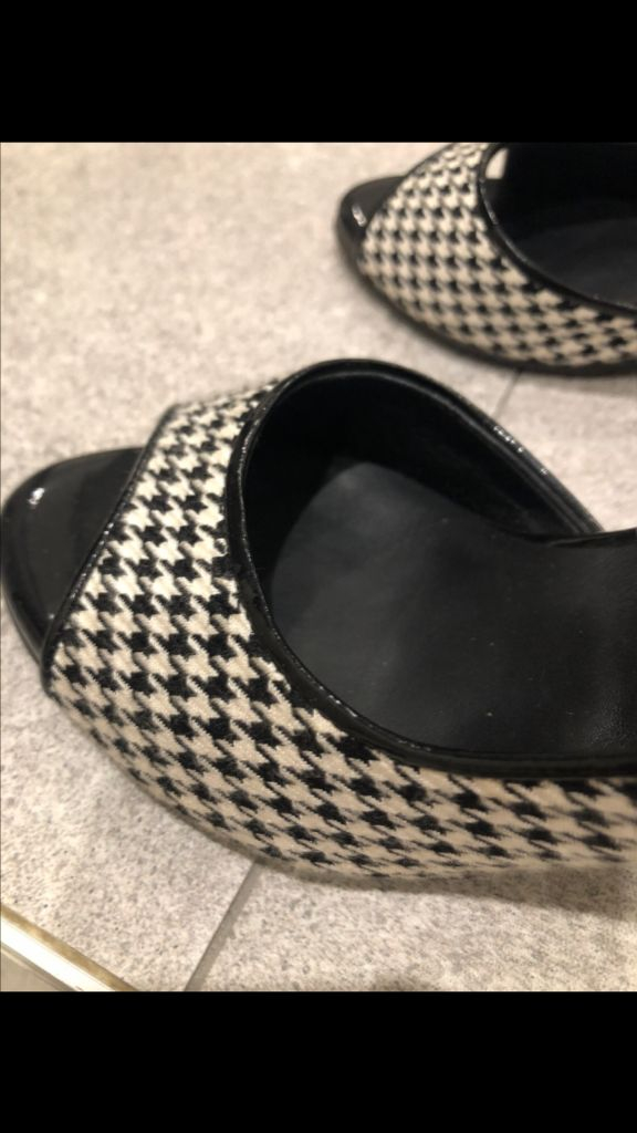 ZZINA shoes 하운드투스 힐235 배송포함--3