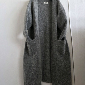 아크네 스튜디오 롱가디건 5만