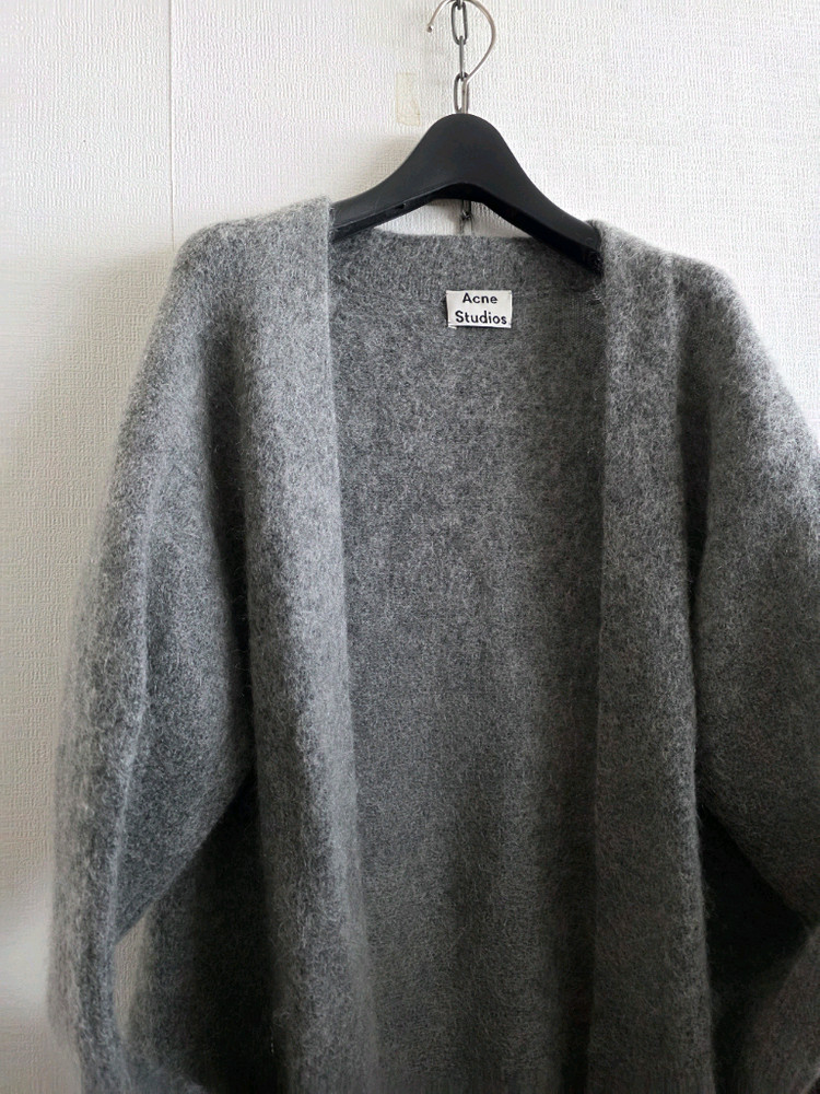 아크네 스튜디오 롱가디건 5만--2