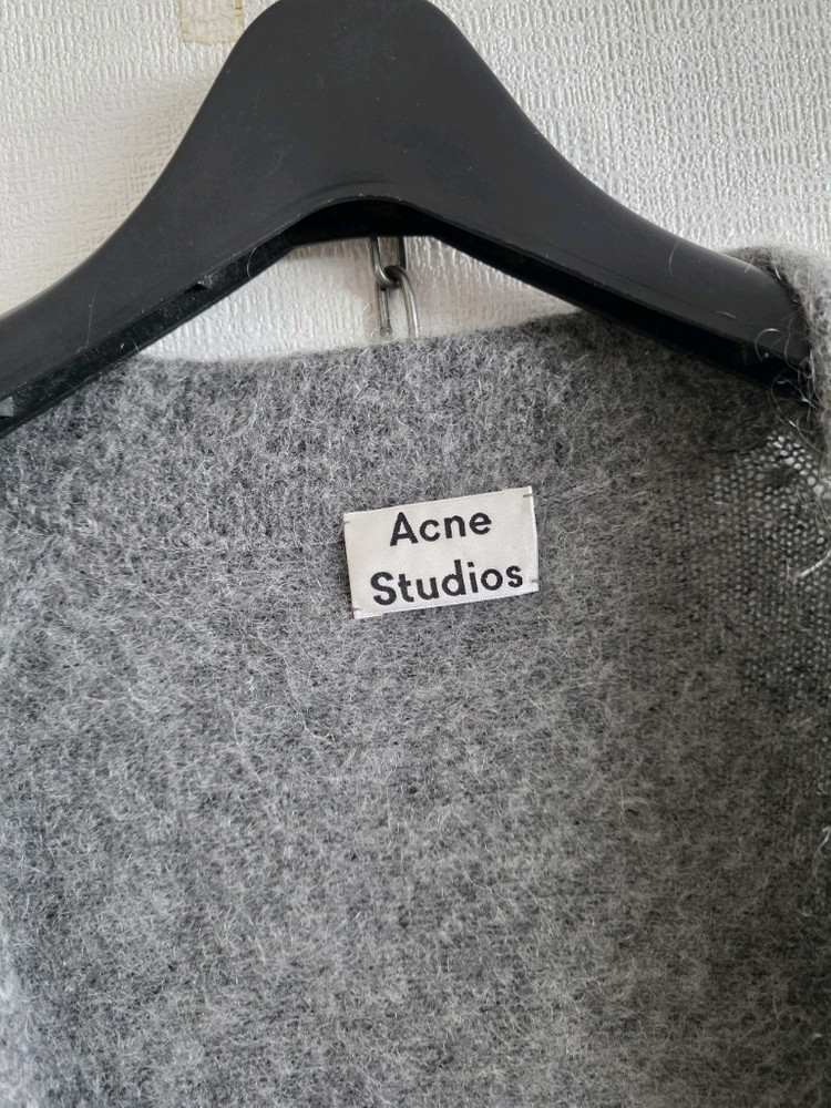 아크네 스튜디오 롱가디건 5만--5