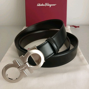 페라가모 은장 양면 가죽벨트 정품 이미지