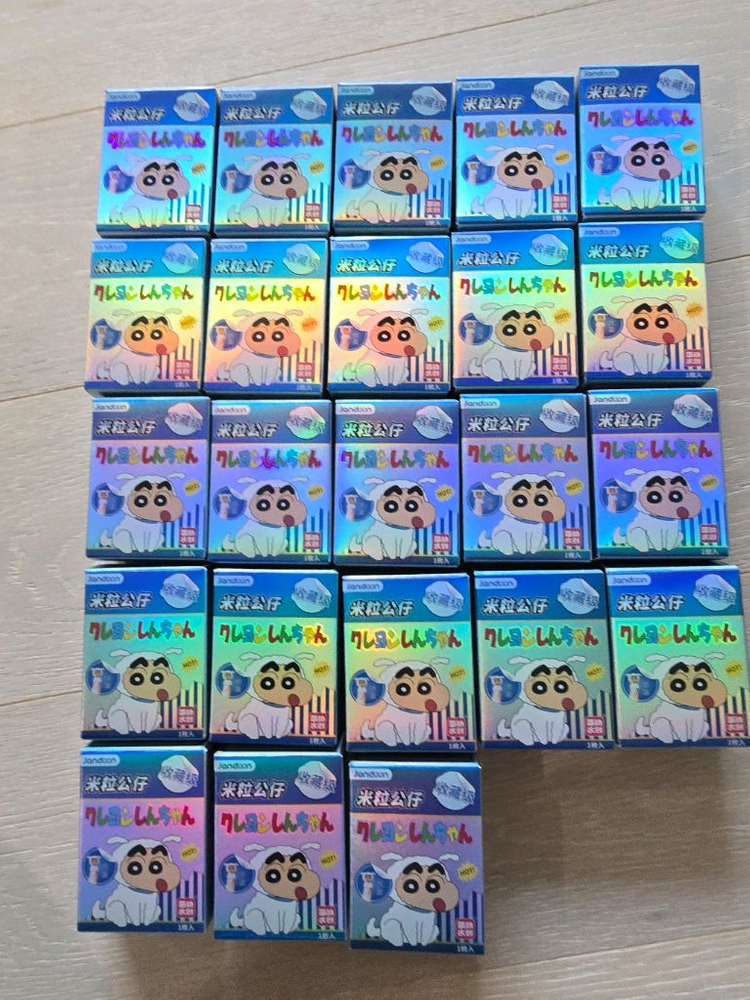 피규어계의 두쫀쿠~! 산리오 짱구 쌀알 미니 피규어 이미지