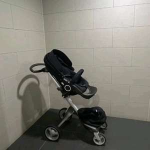스토케유모차신생아유모차 이미지