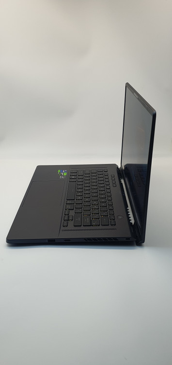 [최저가]ASUS 16인치 게이밍노트북 G16(i9-13th/4070/램32GB/1TB/QHD/240Hz)--2