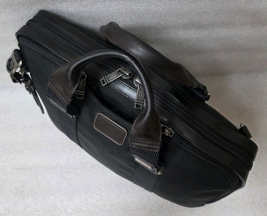 투미 TUMI 알파 브라보 앤드류 슬림 브리프 222390HK2 이미지