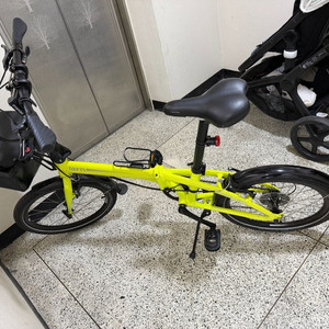 접이식 자전거 이미지