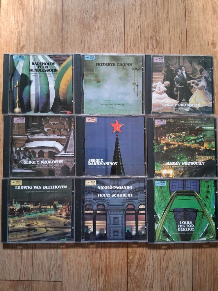 멜로디야(Melodiya)에서 발매된 USSR 클래식 CD 컬렉션.37장.CD상태 좋아요. 아래글 참고하세요 이미지