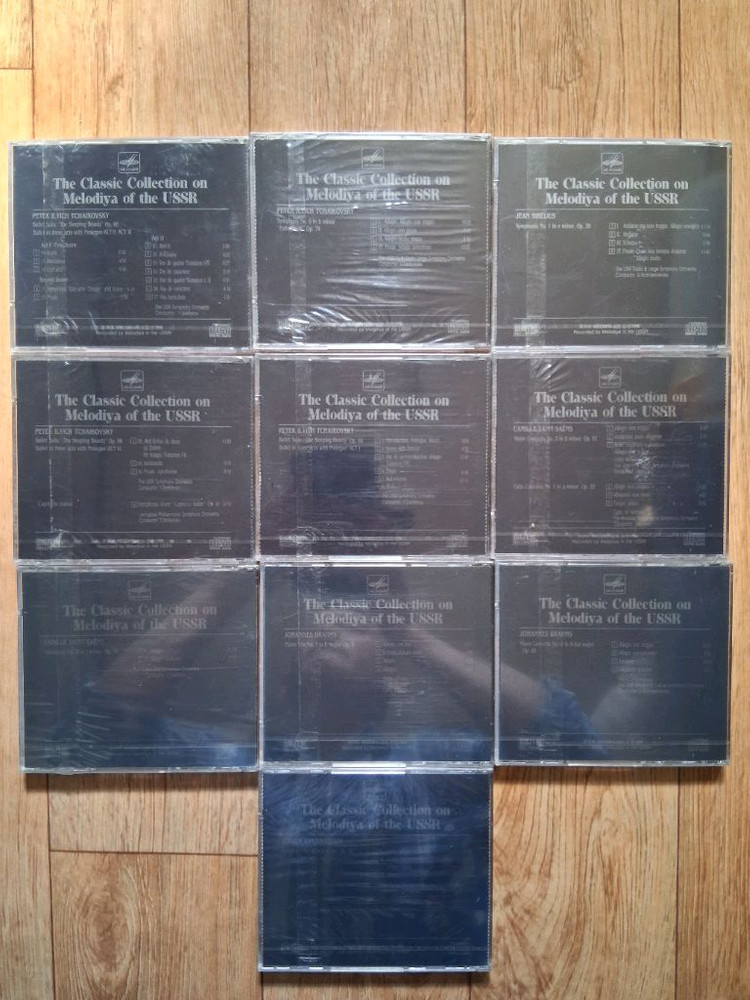 멜로디야(Melodiya)에서 발매된 USSR 클래식 CD 컬렉션.37장.CD상태 좋아요. 아래글 참고하세요 이미지