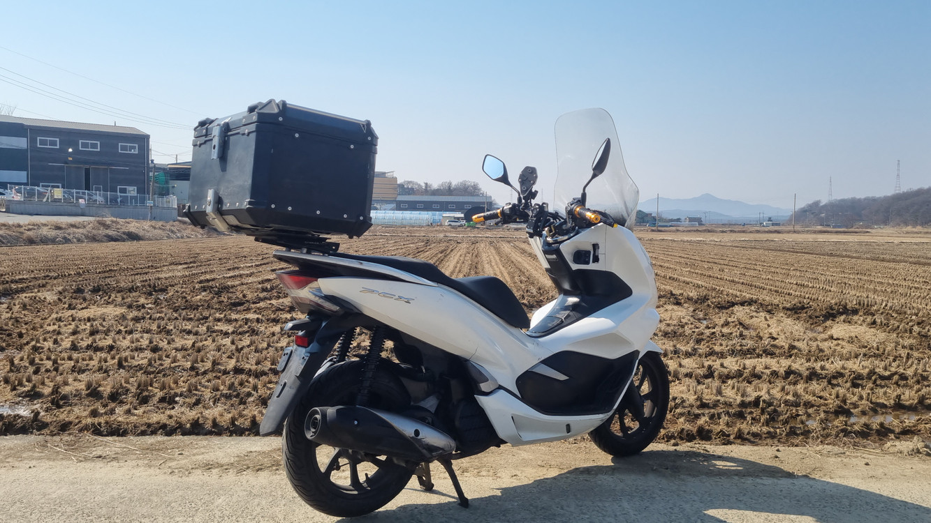 혼다 pcx 19년식/4만대키로수/배달풀튜닝/급매--2