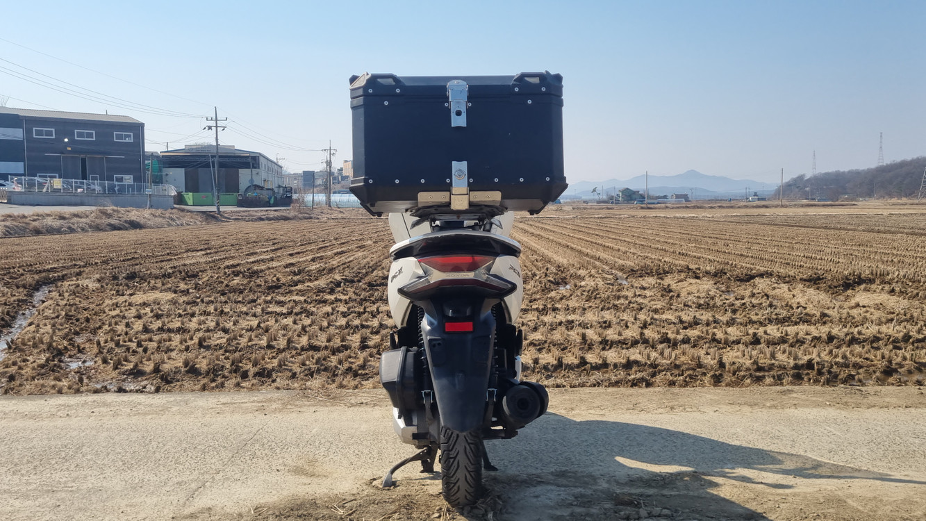 혼다 pcx 19년식/4만대키로수/배달풀튜닝/급매--3