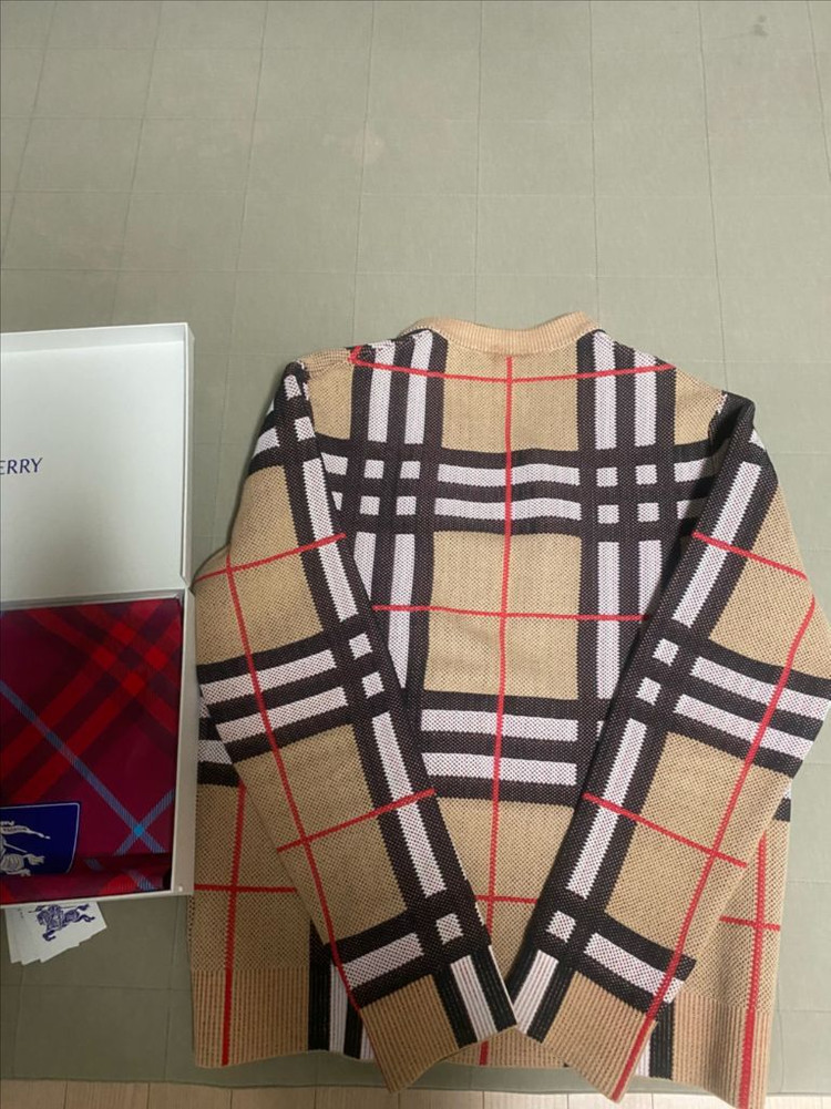 버버리 체크 가디건 M(국내105) 새상품급 이미지