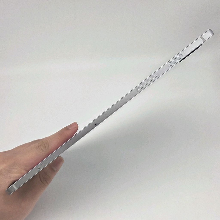 새거급)갤럭시탭S8 셀룰러 무잔상 상태최상 S펜 케이블 포함 42만 삼성테블릿--3