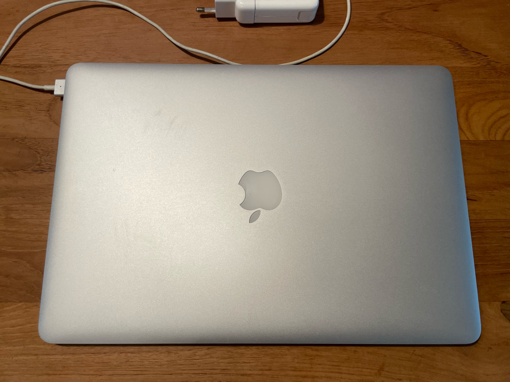 맥북 프로 15인치(Early 2013) A1398 / RAM 16GB / SSD 256GB / 초기화 완료--0