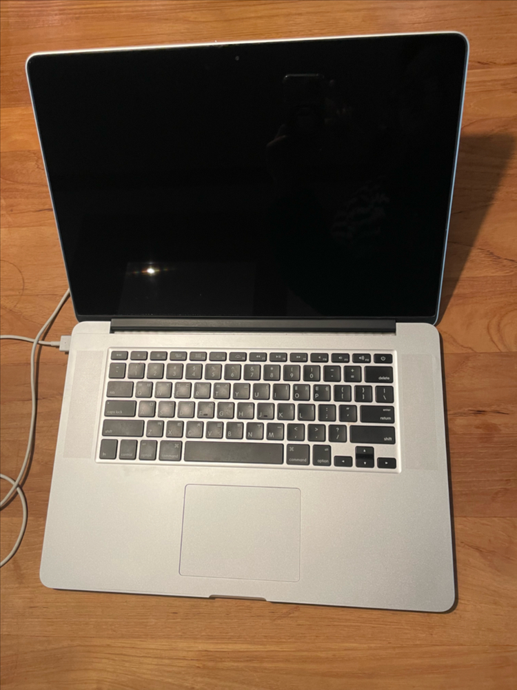 맥북 프로 15인치(Early 2013) A1398 / RAM 16GB / SSD 256GB / 초기화 완료--2