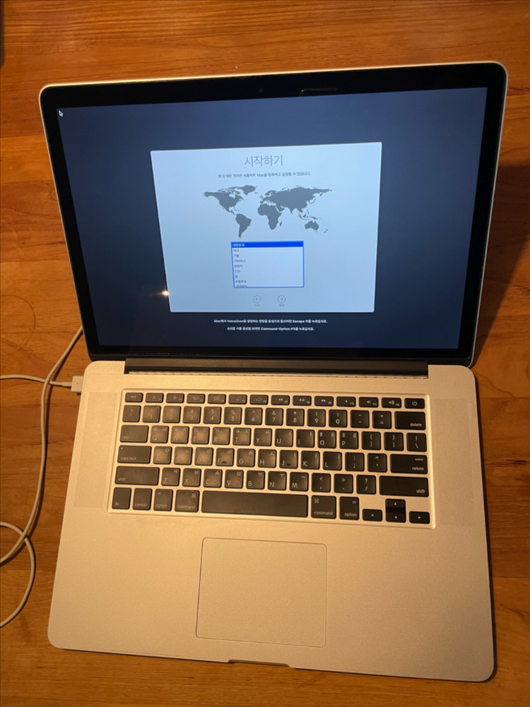 맥북 프로 15인치(Early 2013) A1398 / RAM 16GB / SSD 256GB / 초기화 완료--4