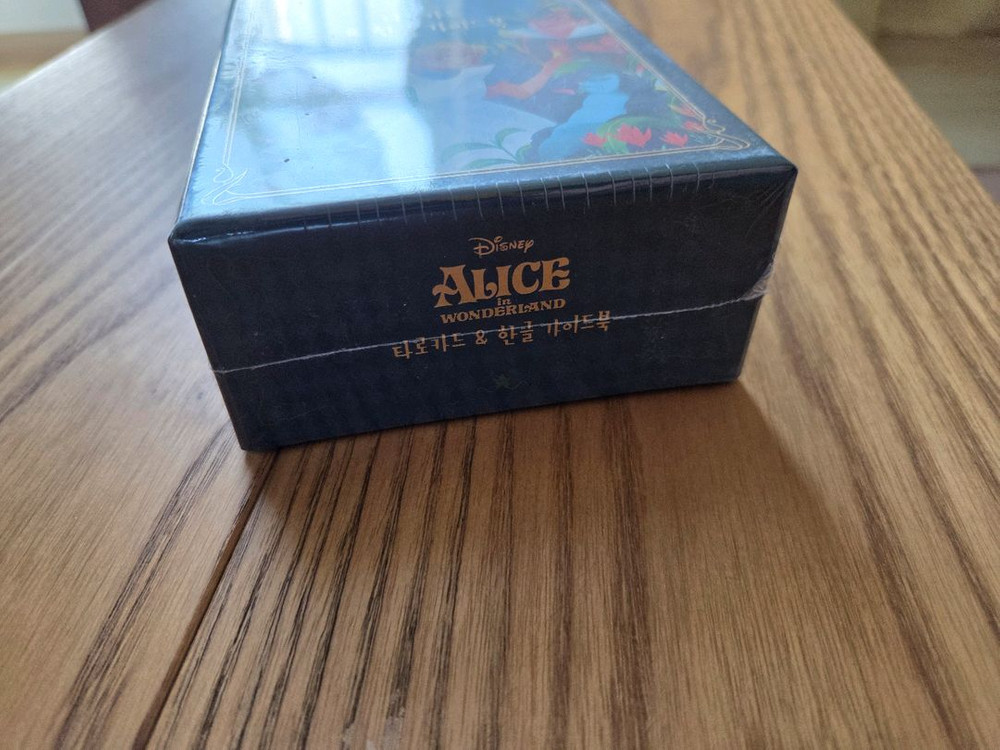 이상한나라의 앨리스 타로카드 새상품 이미지