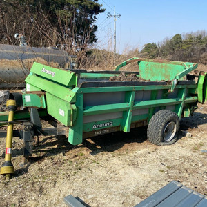 농업용 트랙터 로더 + 농기구 세트 이미지