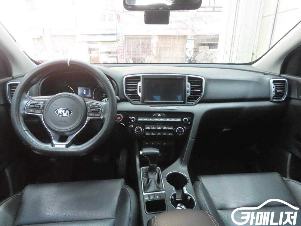 [기아]스포티지 4세대 (QL) 디젤 2.0 2WD 노블레스 플러스 #3월급매 이미지