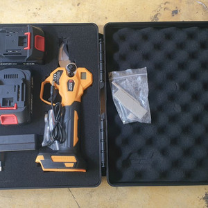 고급형 전동 전지가위 세트 이미지