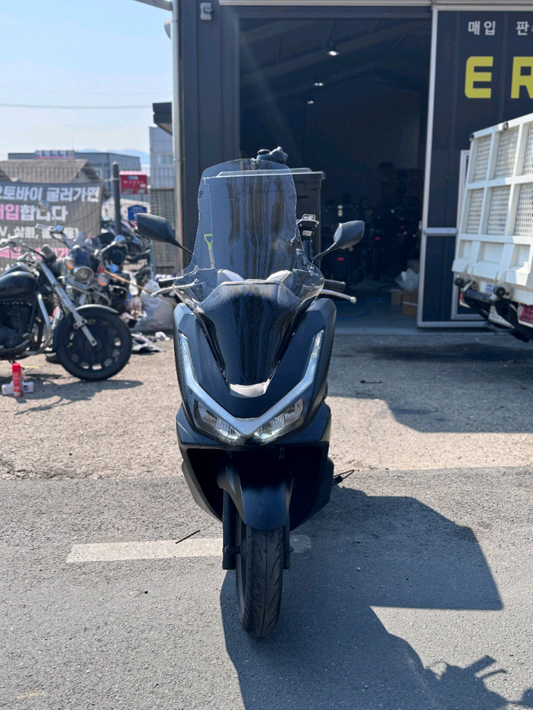 PCX 25년식 3만 올정비--1