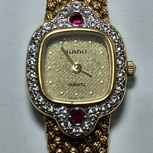 라도 여자용 시계 입니다 이미지