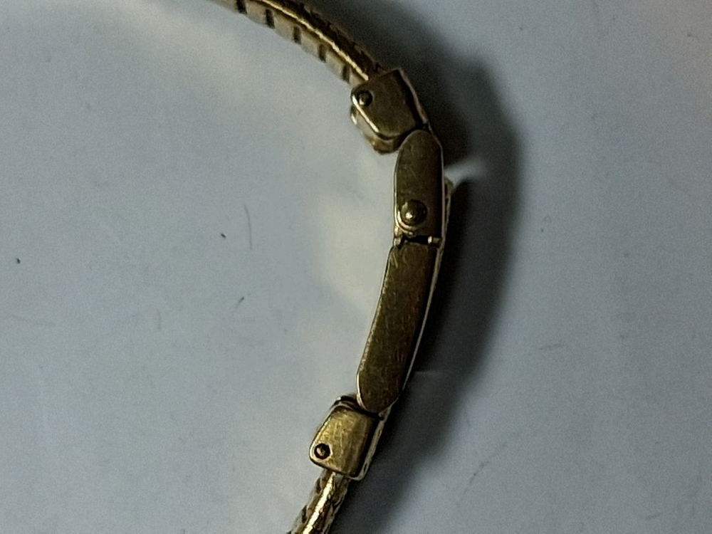 라도 여자용 시계 입니다 이미지