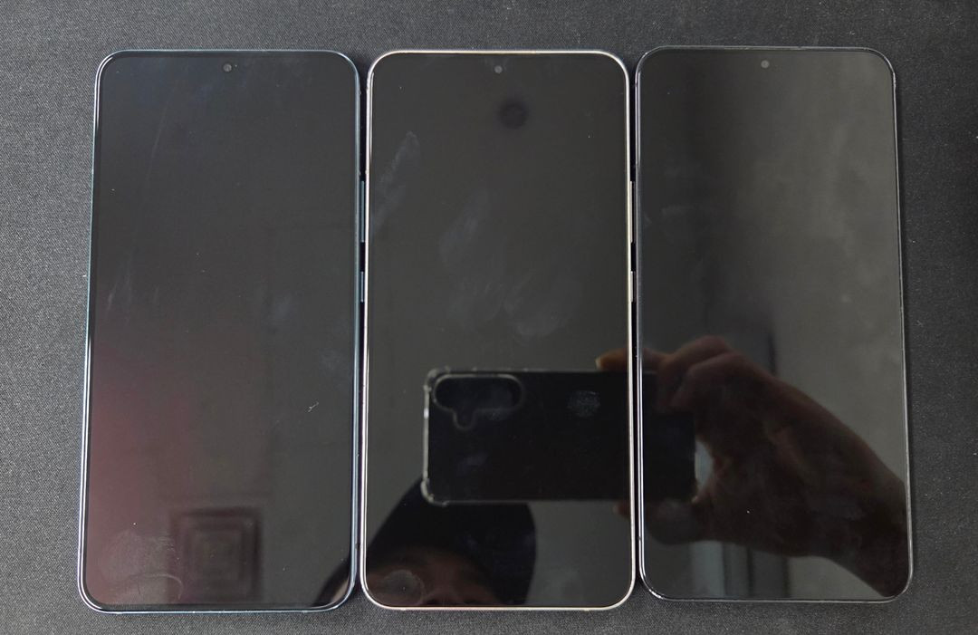 갤럭시 S22 공기계 판매 합니다. [21만]--1