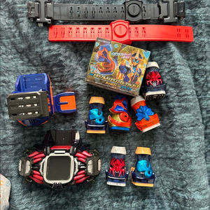 가면라이더 리바이스 데몬즈세트 팝니다 이미지