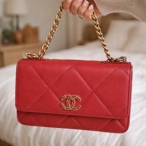 샤넬 19 체인 WOC 레드 금장/네고가능