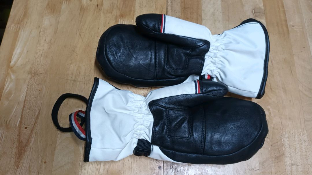 몽클레어 그레노블 여성 스키장갑 s사이즈 이미지