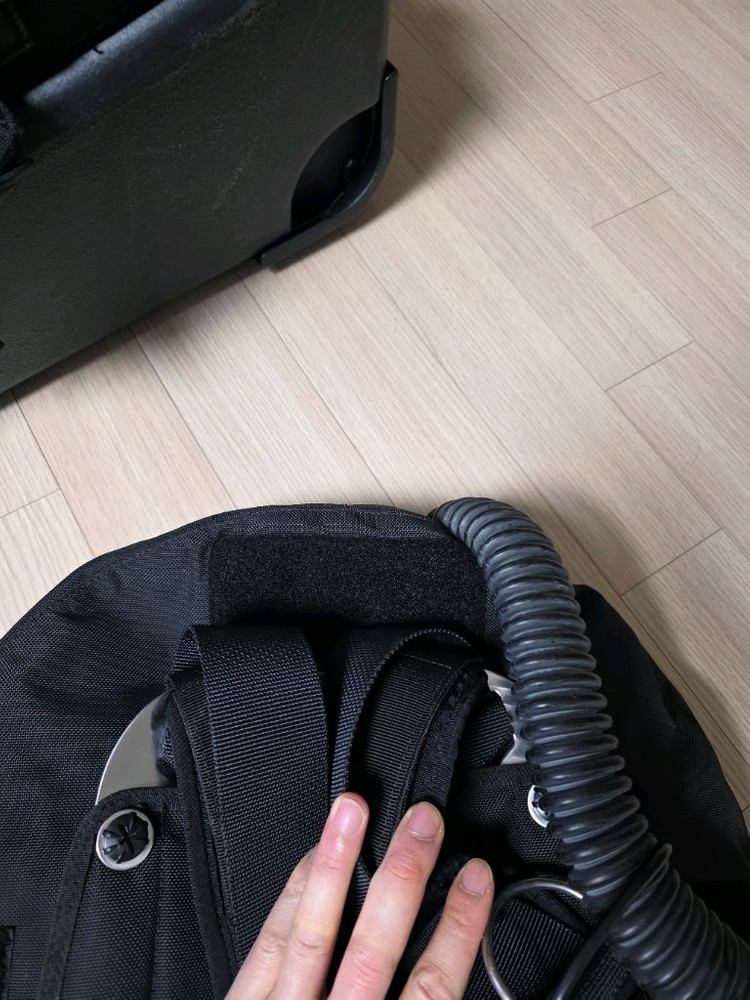 스쿠버다이빙 BCD 백플레이트 이미지