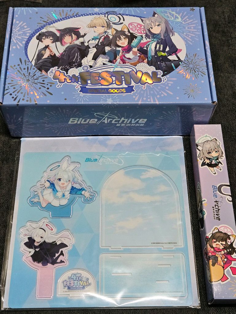 블루아카이브 4주년 온리전 공식 굿즈 이미지