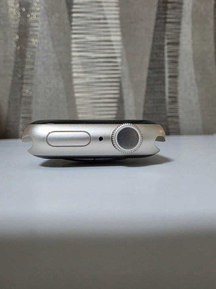 애플워치 9 41mm 스타라이트 이미지