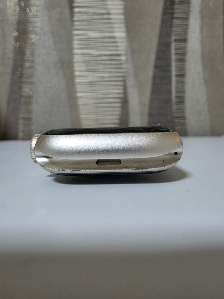 애플워치 9 41mm 스타라이트 이미지