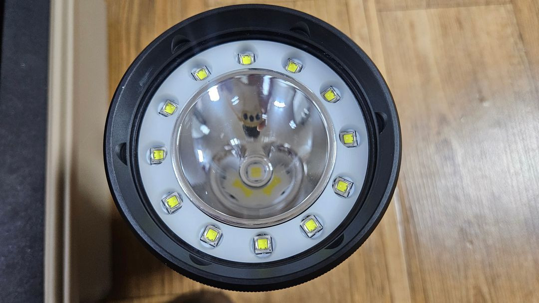 해루질용품 일괄 렌턴, 조과통, 뜰채, 가슴장화 이미지