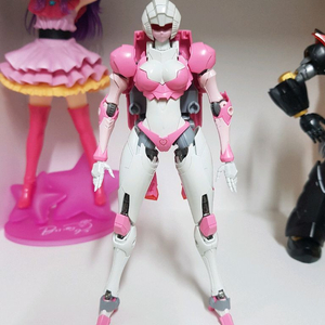 트랜스포머 CDL 알씨 액션피규어 이미지