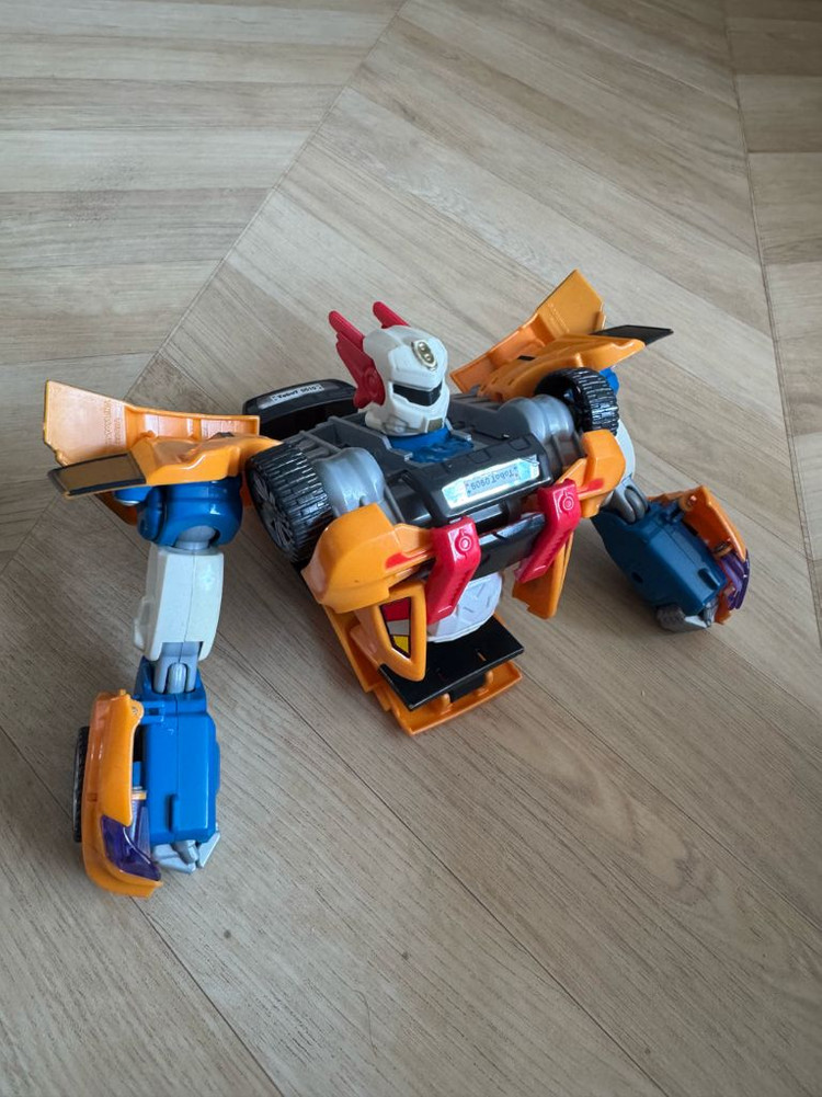 또봇 타이탄 상체만 이미지