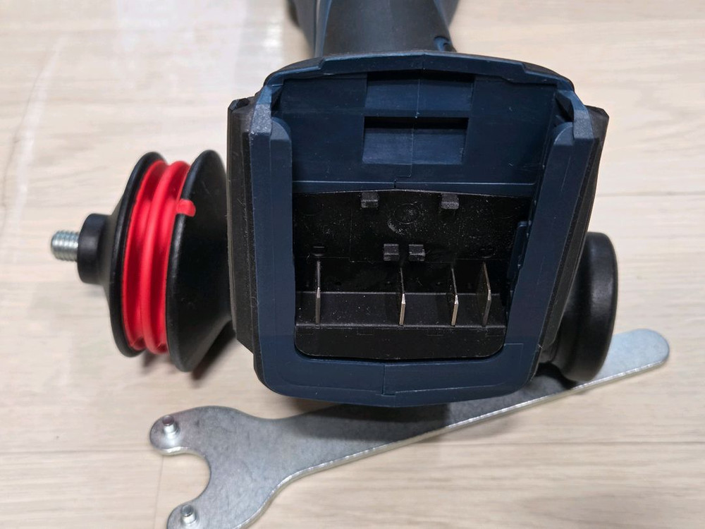 보쉬 충전 그라인더 GWS 18V-125 SC, 베어툴 이미지