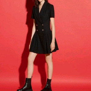 산드로 트위드 플리츠 원피스 38사이즈