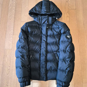 (정품) 프라다 삼각로고 후드 숏패딩 (명품 여성 점퍼 자켓) 이미지