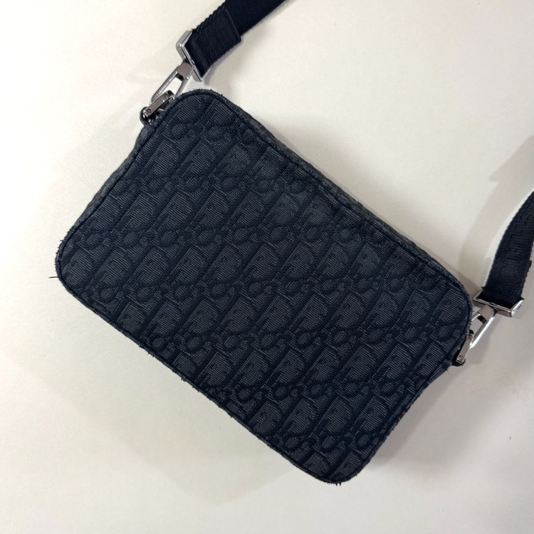 [OS]디올 오블리크 사파리 메신저백 / 크로스백 이미지