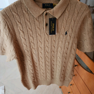 새상품 폴로 케이블 반팔. 니트 팝니다