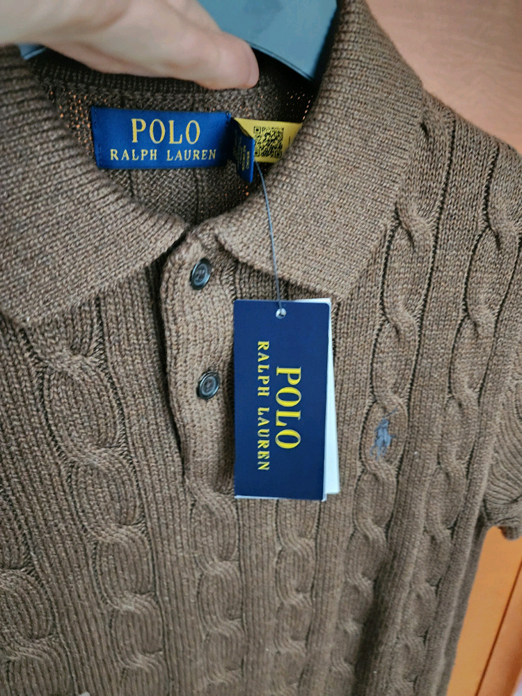 새상품. 여성 폴로 꽈배기 케이블 반팔 니트 팝니다--3