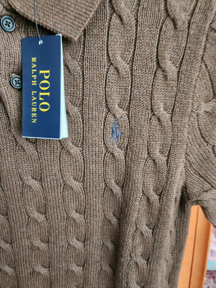 새상품. 여성 폴로 꽈배기 케이블 반팔 니트 팝니다--4