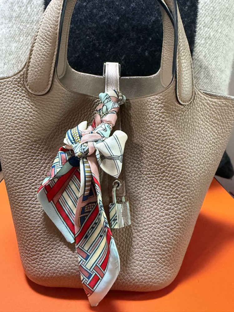 에르메스 피코탄 18 차이 은장 끌레망스 이미지