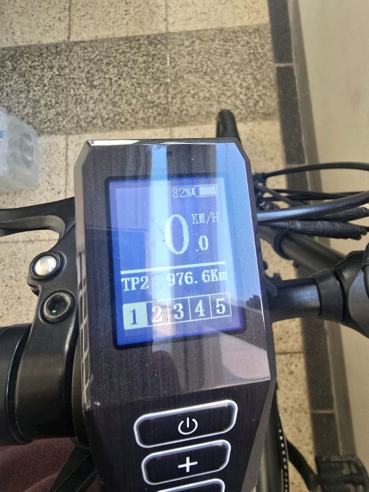 그루 전기자전거 트라이폴드 유사브롬톤 이미지